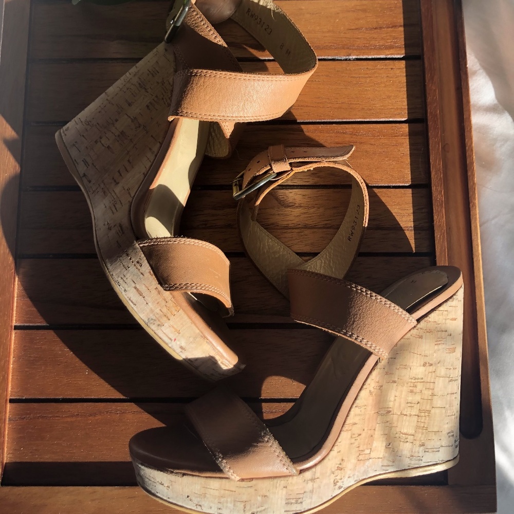 Stuart Weitzman X Ray Wedge Sandals (Sz 8)